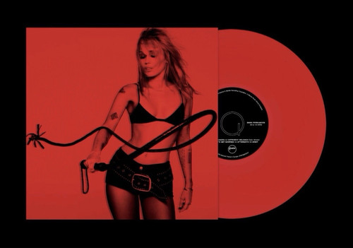 Miley cyrus bass persuades - miley,