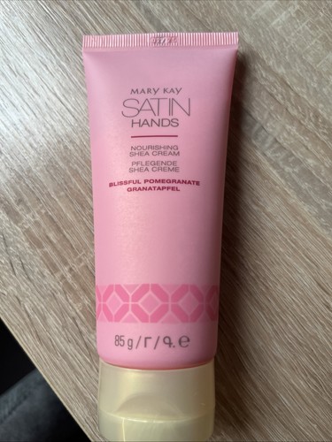Mary kay satin hands blissful - kay,